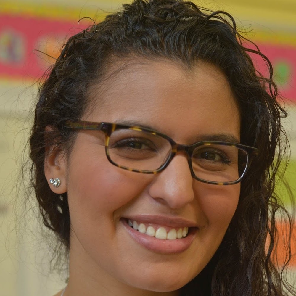 Meet your Posher, Laura